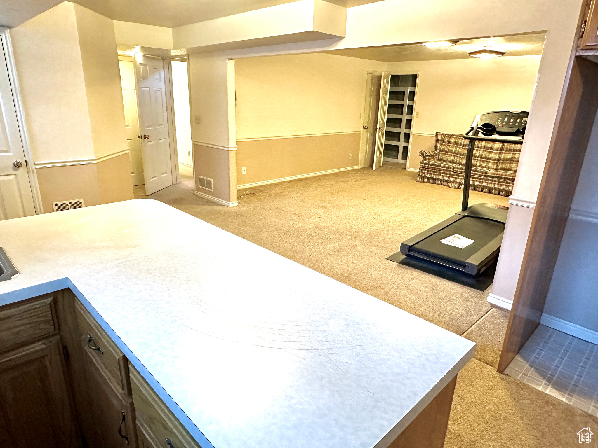 2662 W Toni Lee St, West Jordan, Utah image 27
