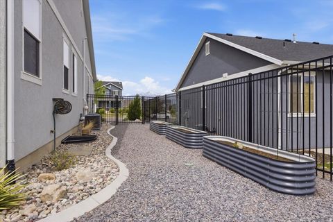Tiny photo for 63 E BLISS DR, Saratoga Springs, UT 84045 (MLS # 2163543)