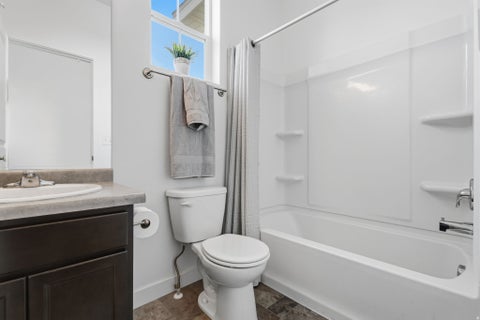 Tiny photo for 281 W WILLOW CREEK DR, Saratoga Springs, UT 84045 (MLS # 2178849)