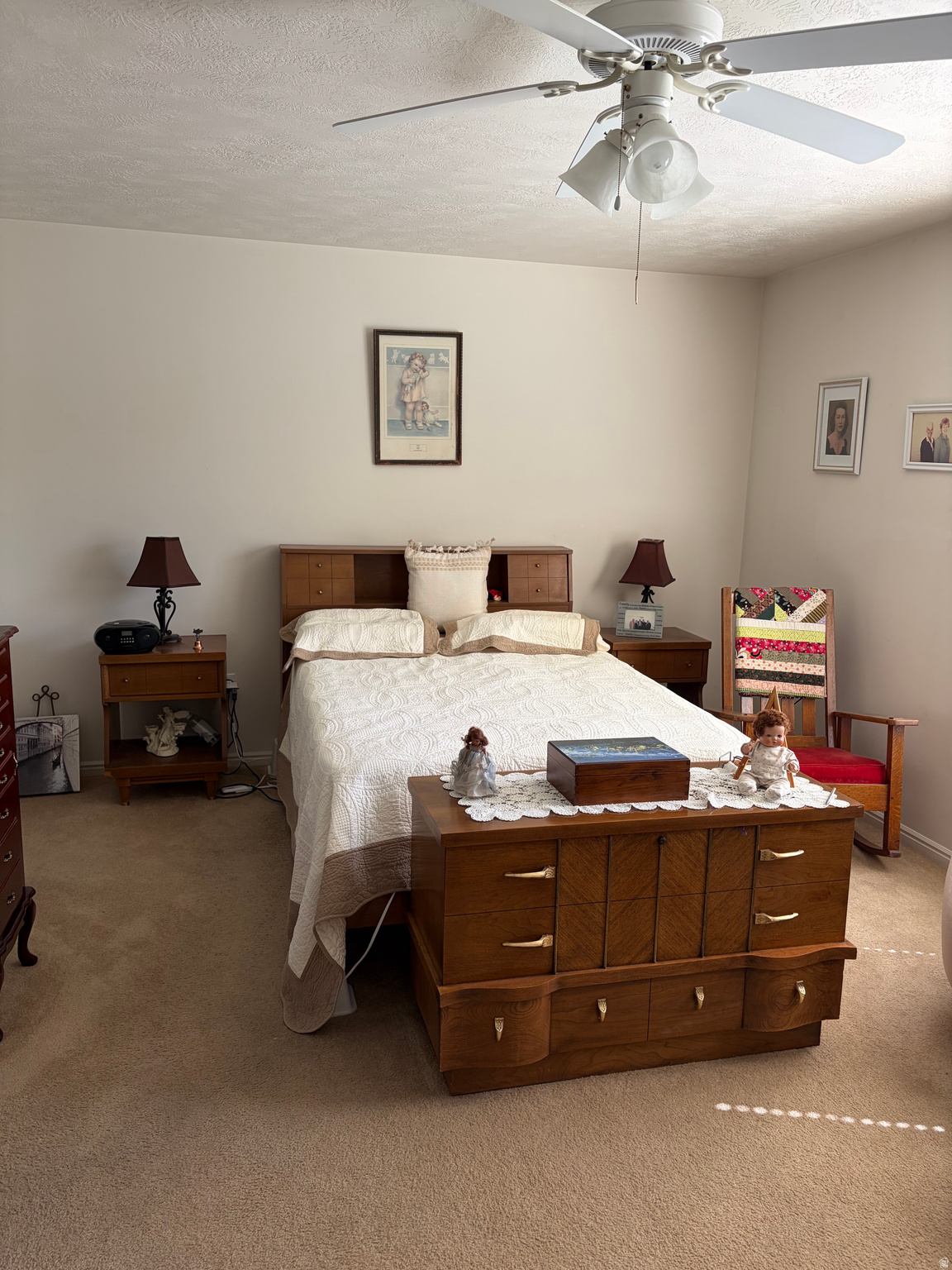 HUNTER VILLAS - Residential