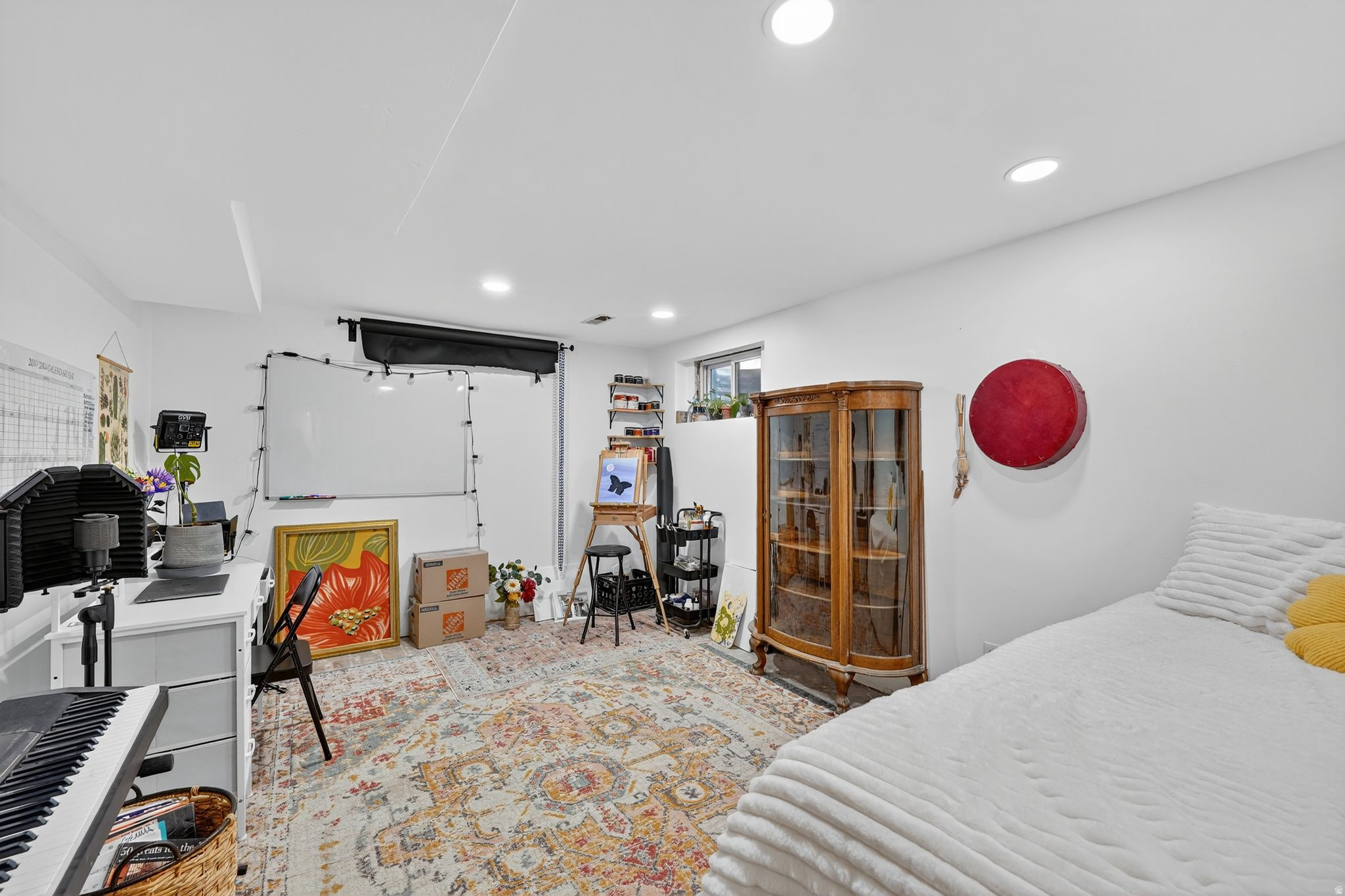 MAIN POINT SOUTH - Residential