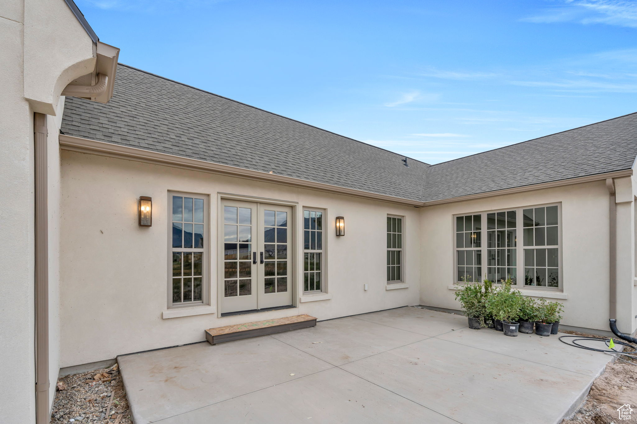 HOLDAWAY FIELDS - Residential