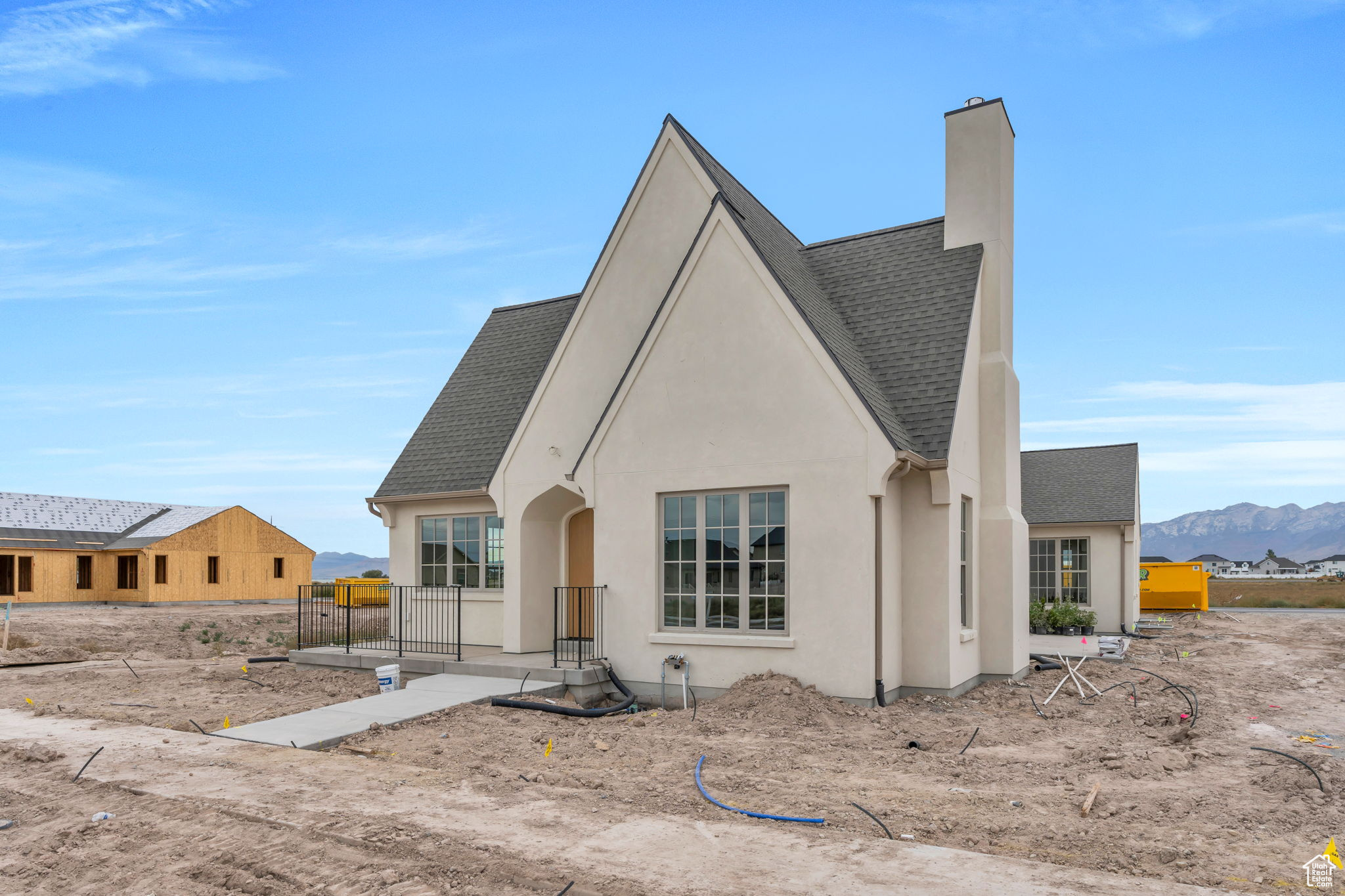 HOLDAWAY FIELDS - Residential