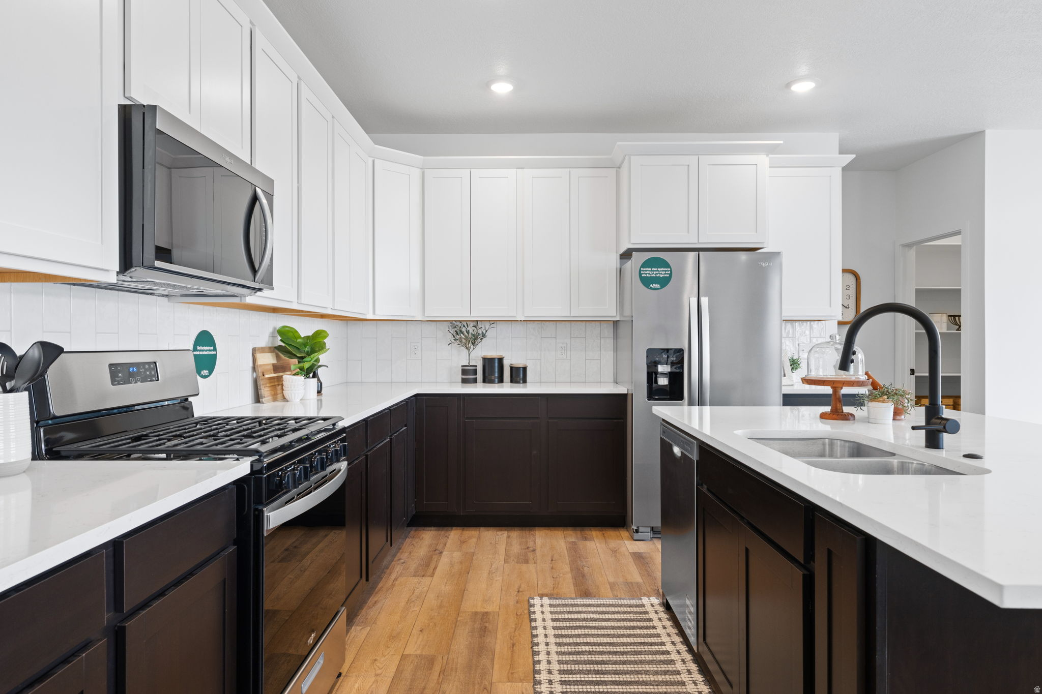 KIOWA COURT - Residential