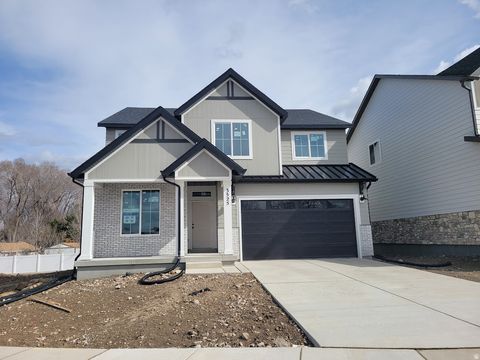 Photo of 3525 S CARNEGIE LN #21, West Valley City, UT 84120 (MLS # 2140589)