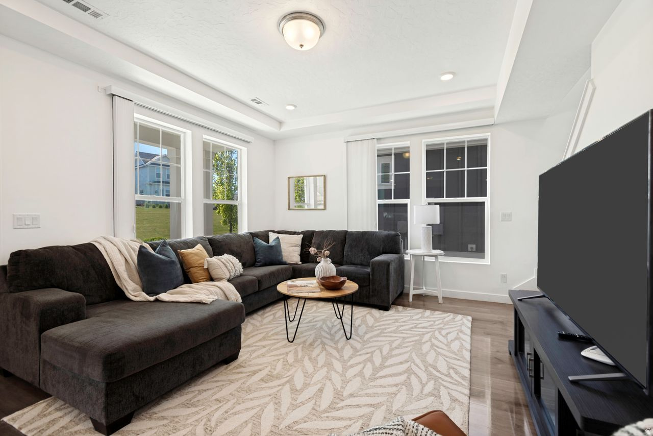 SPRINGHOUSE VILLAGE-DAYBREAK - Residential