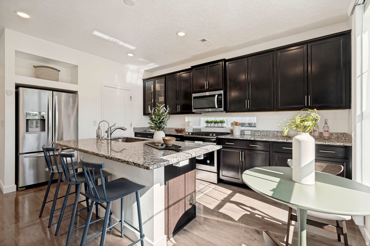 SPRINGHOUSE VILLAGE-DAYBREAK - Residential