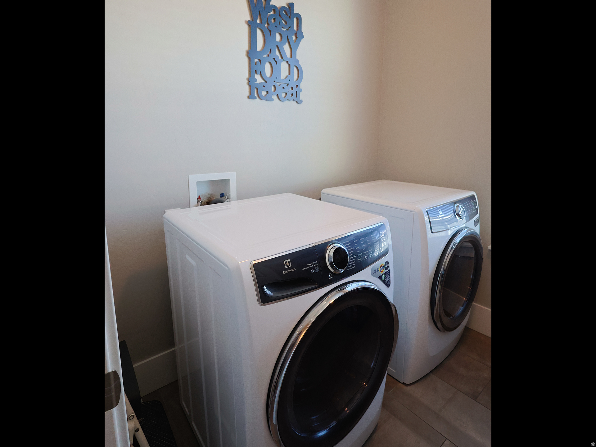 KENNECOTT - Residential