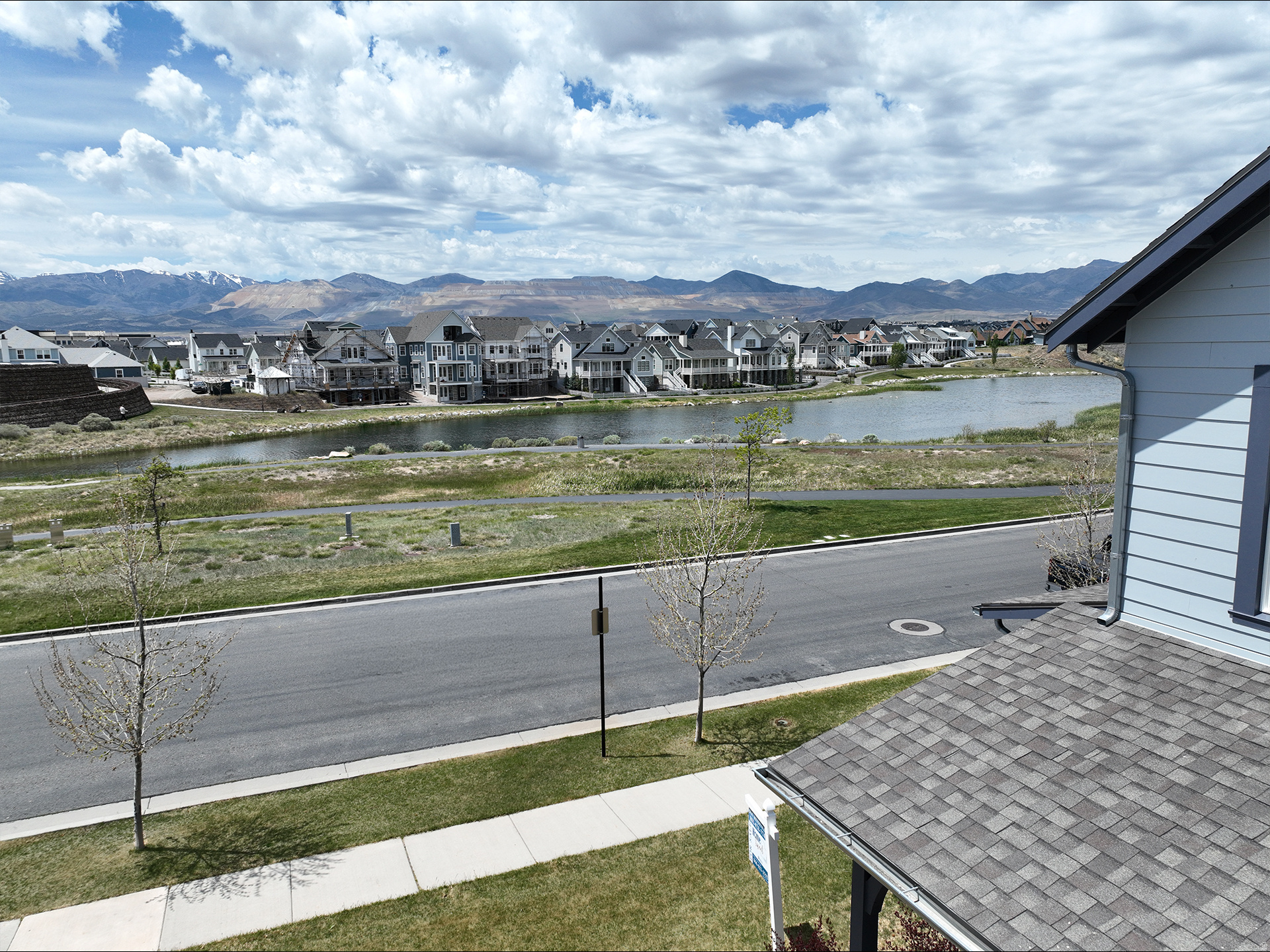 KENNECOTT - Residential