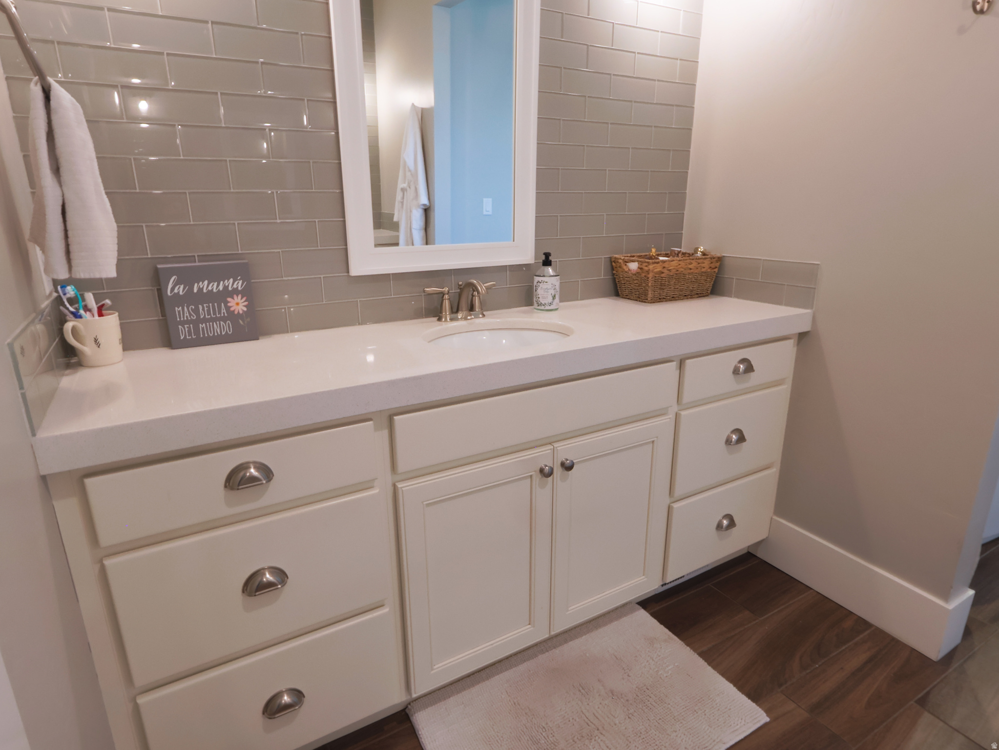 KENNECOTT - Residential