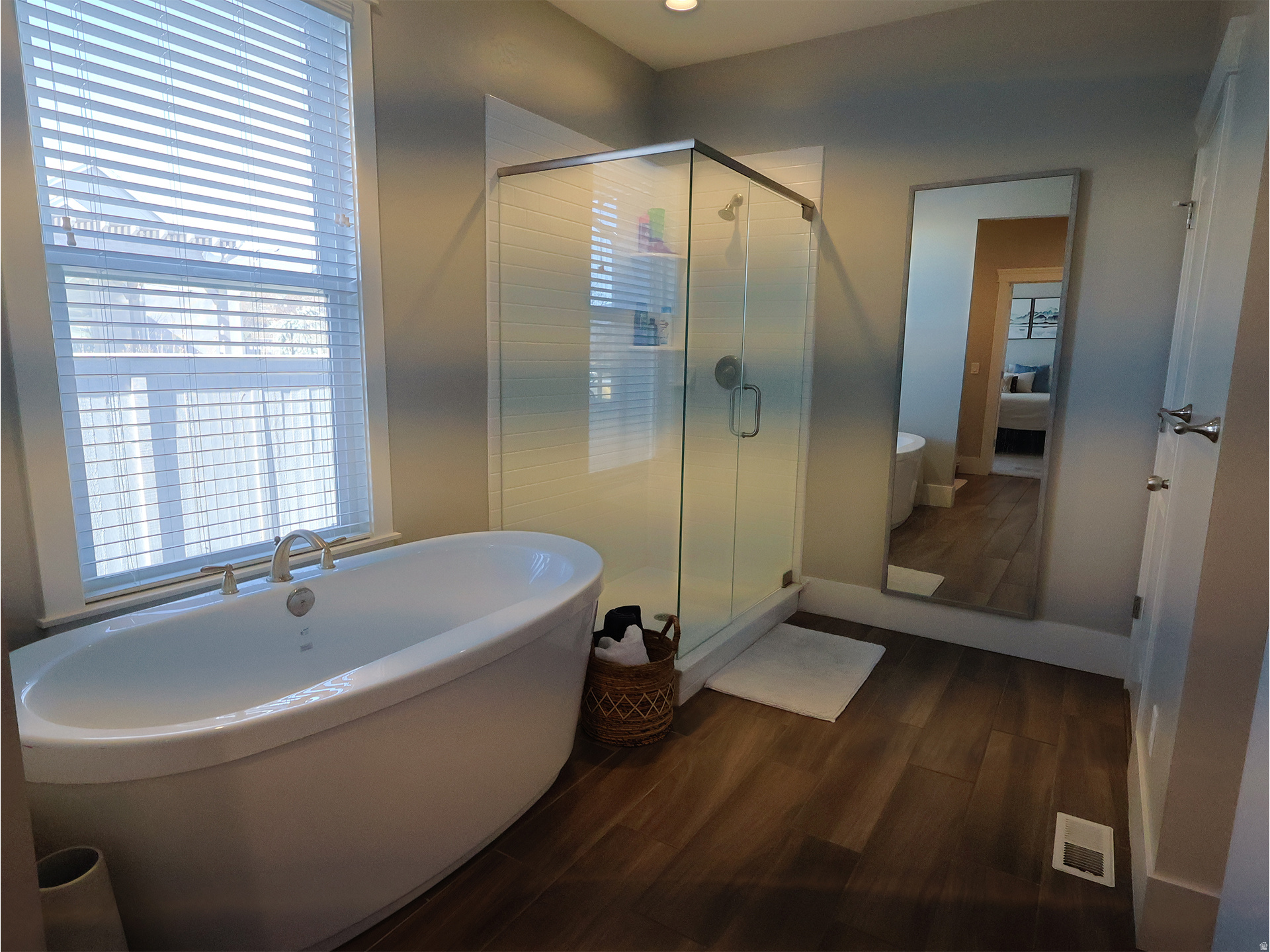 KENNECOTT - Residential