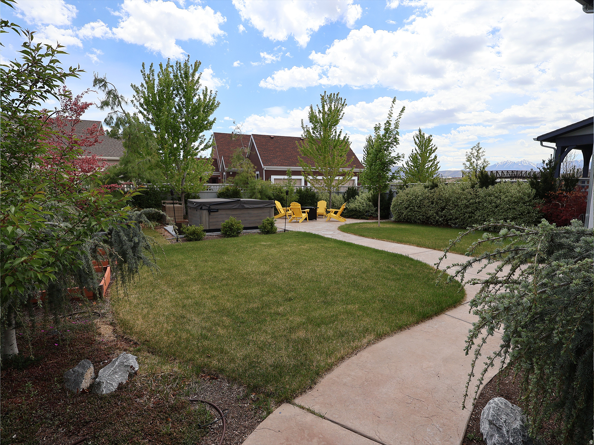 KENNECOTT - Residential