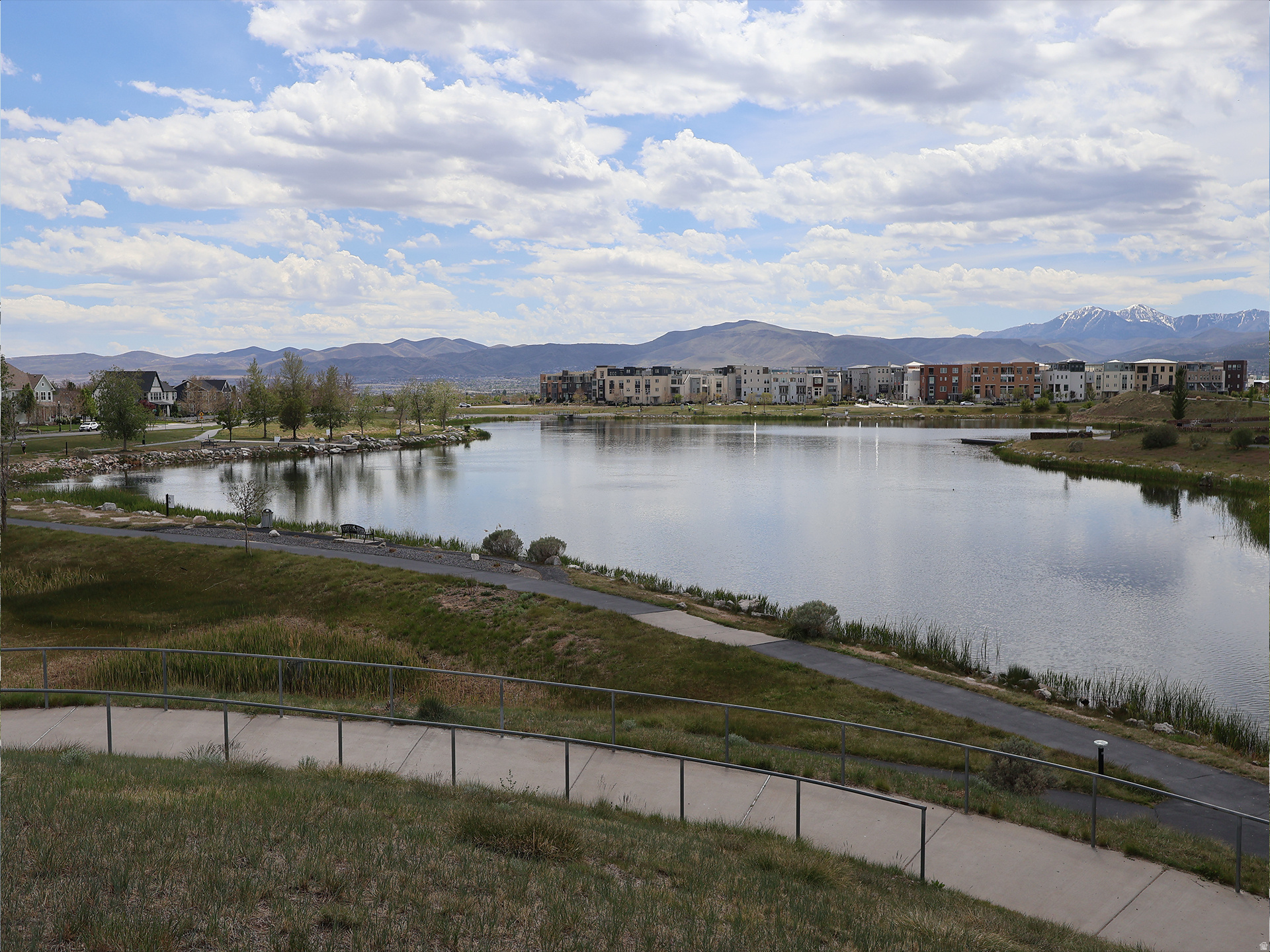 KENNECOTT - Residential