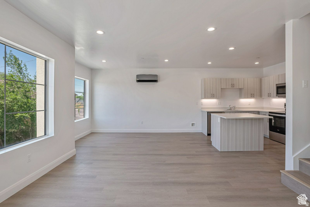 SUGARHOUSE TOWNHOMES - Residential