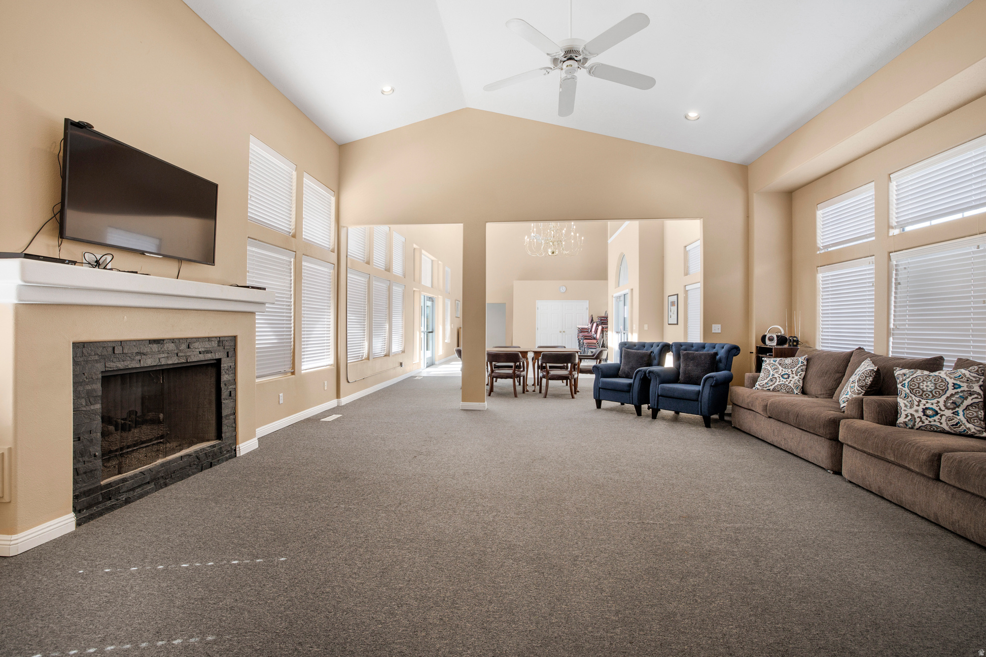 VISTA DEL SOL TH - Residential