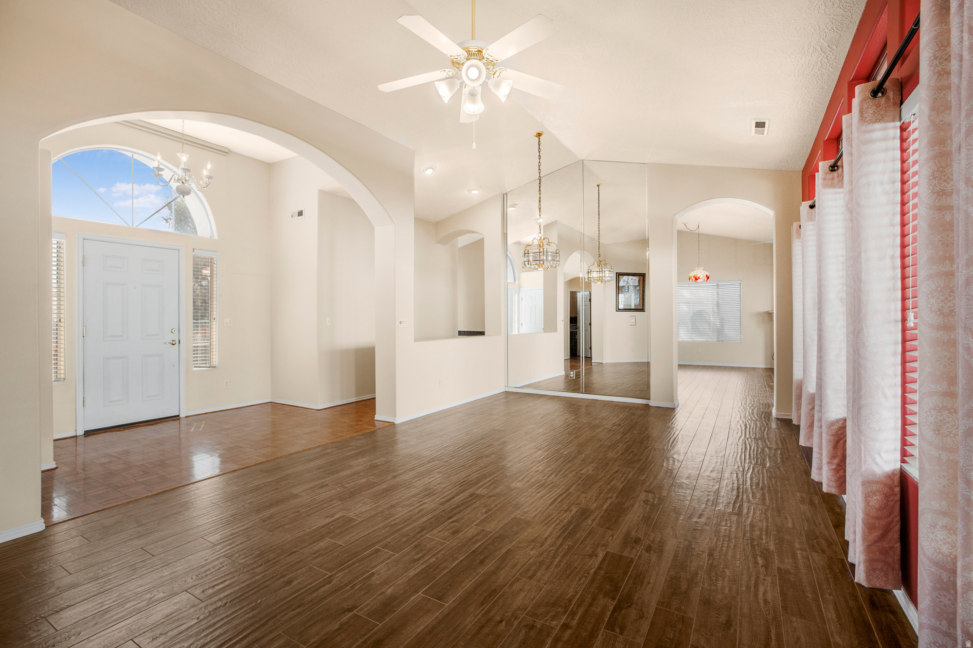 VISTA DEL SOL TH - Residential