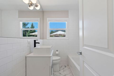 Tiny photo for 2827 S LAKEVIEW DR, Salt Lake City, UT 84109 (MLS # 2158682)