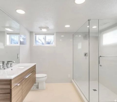 Tiny photo for 2827 S LAKEVIEW DR, Salt Lake City, UT 84109 (MLS # 2158682)
