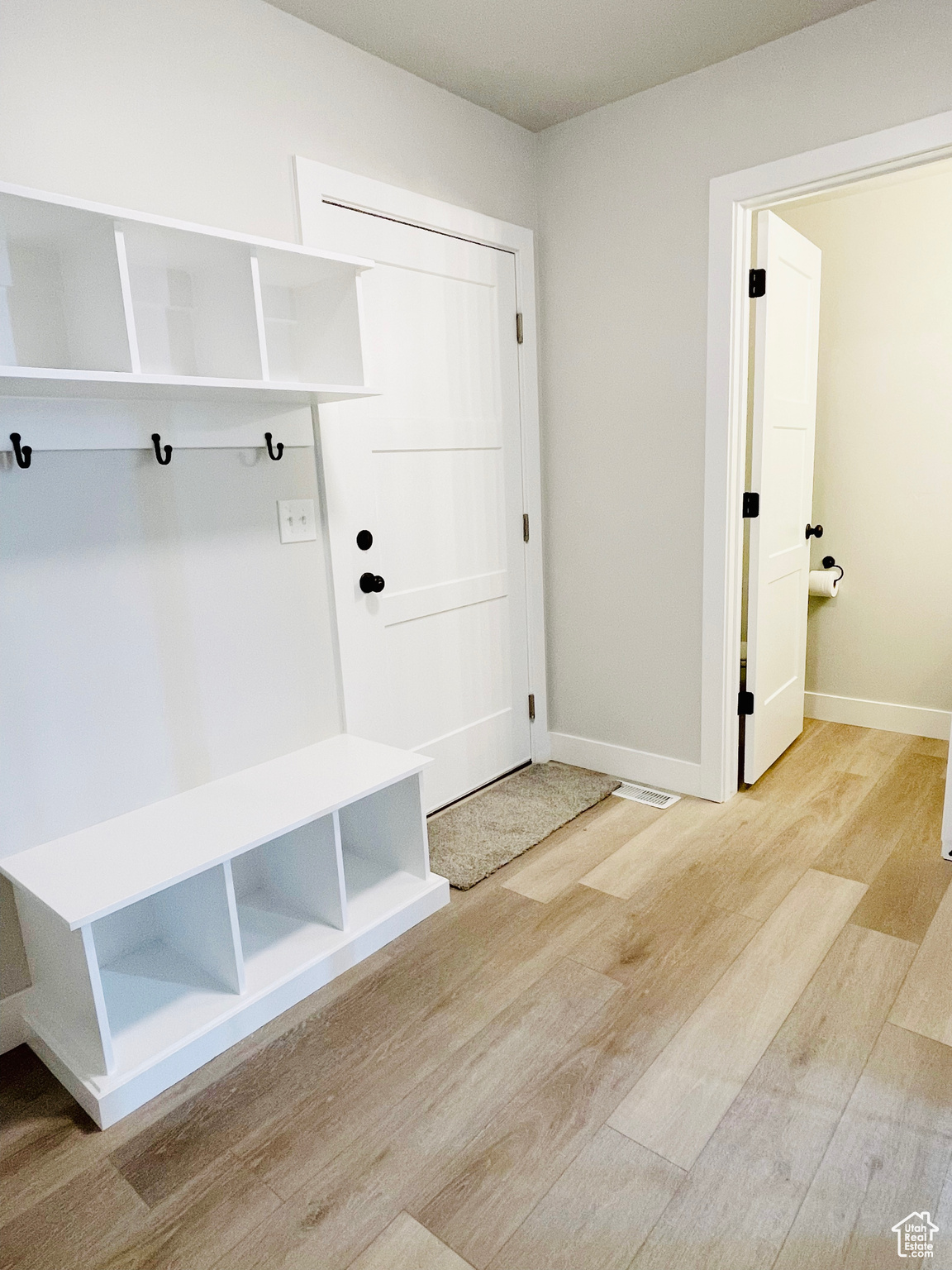 SPRING FIELD ESTATE - Residential