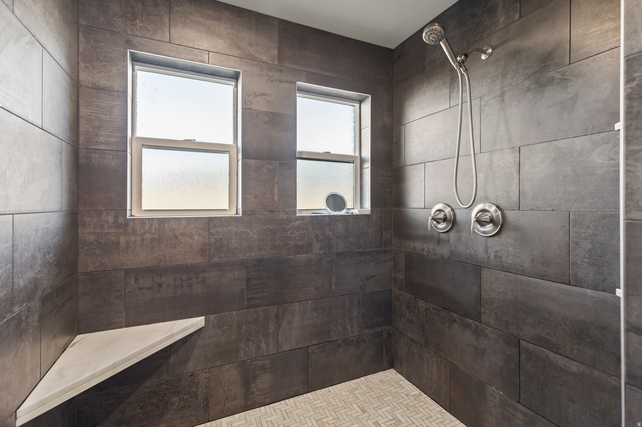 WINCHRIS - Residential