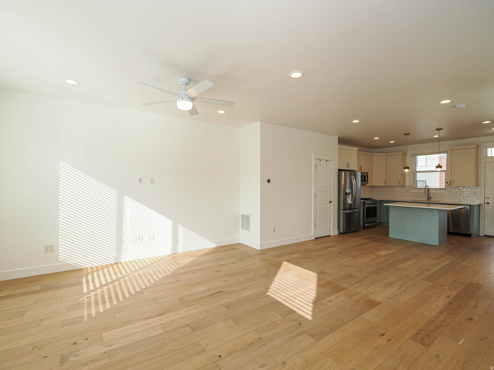 PARK LOFTS AT CITY - Residential