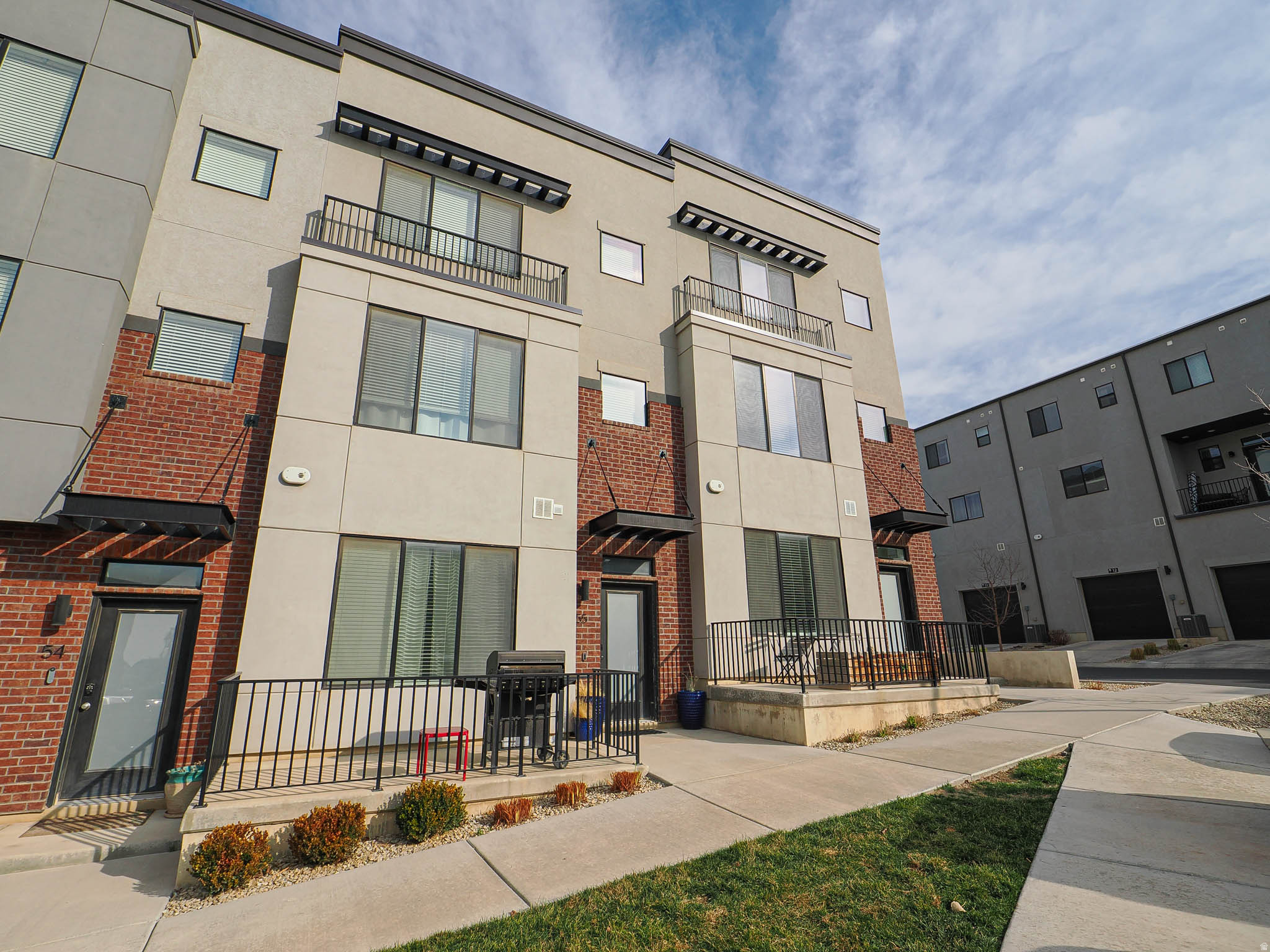PARK LOFTS AT CITY - Residential