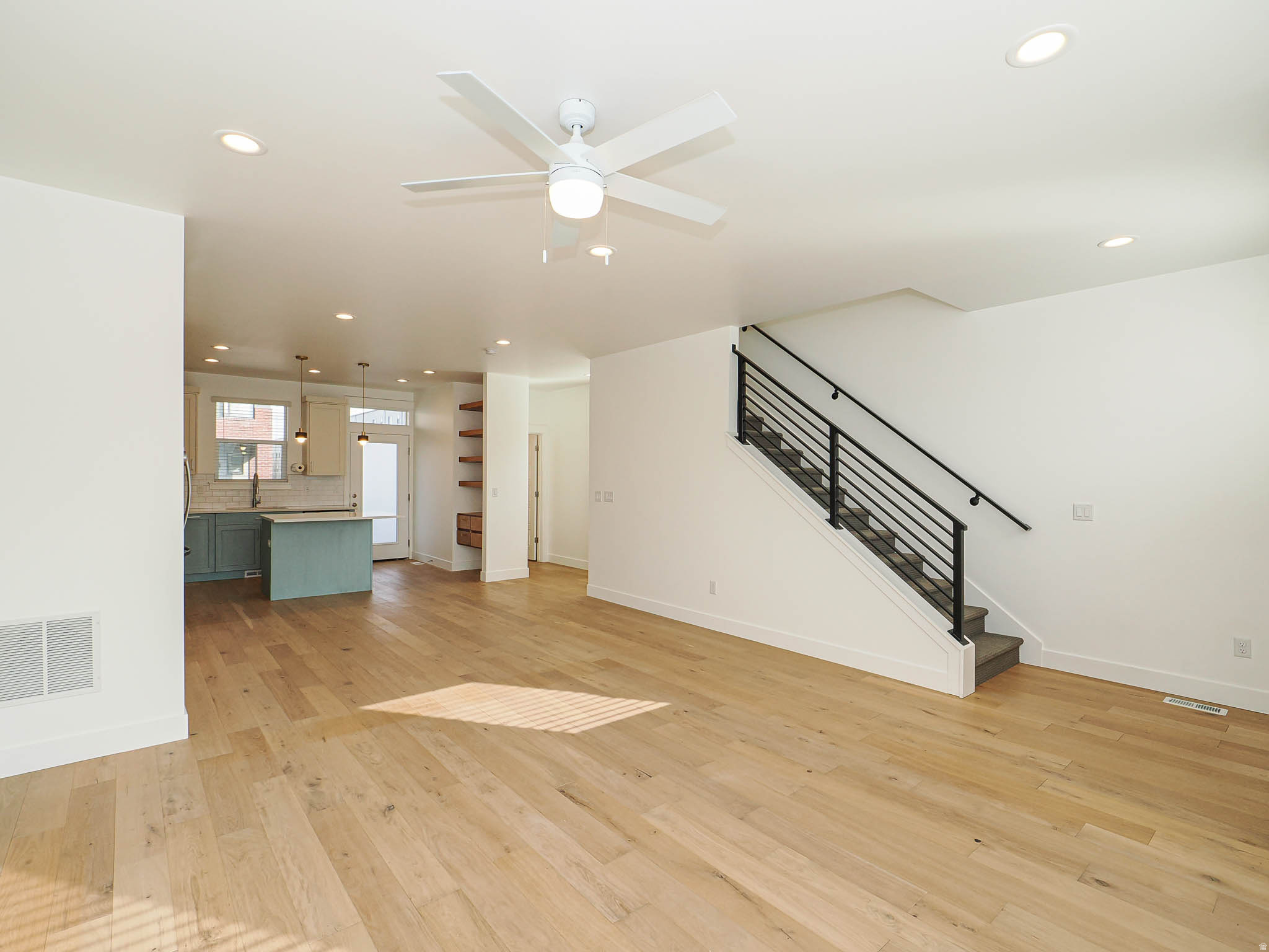 PARK LOFTS AT CITY - Residential