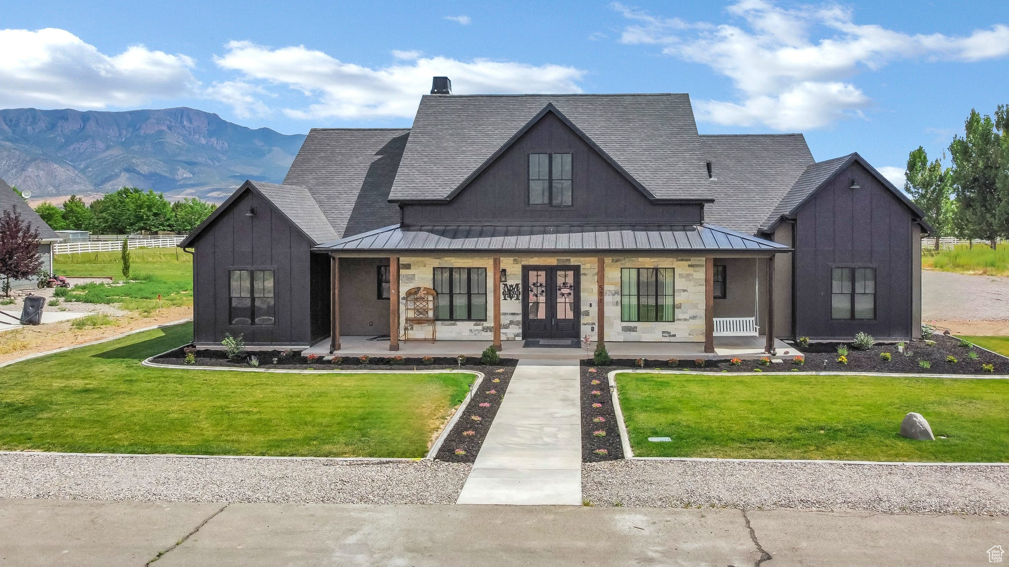 NORTH MEADOW - Residential