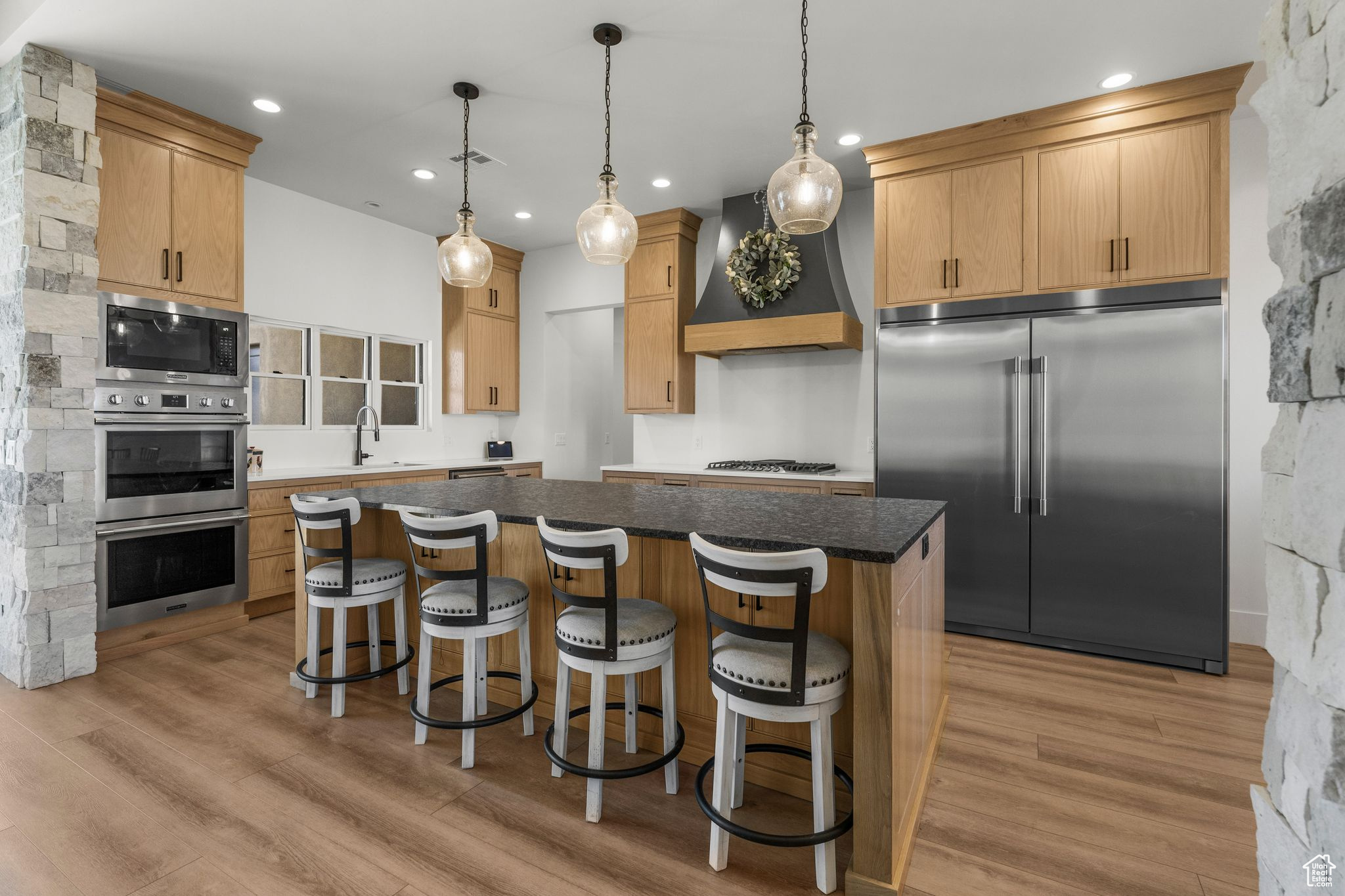 NORTH MEADOW - Residential