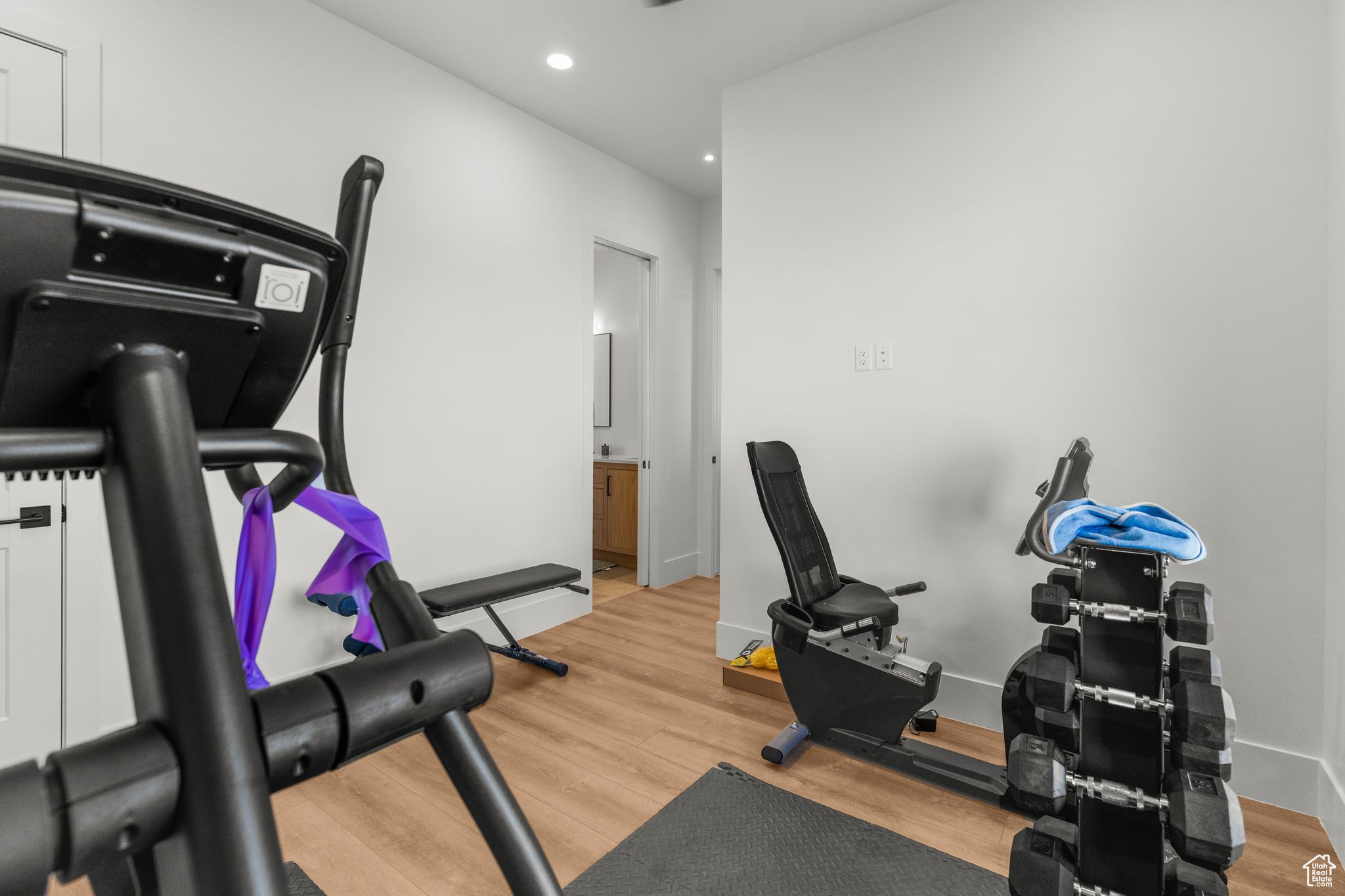 NORTH MEADOW - Residential