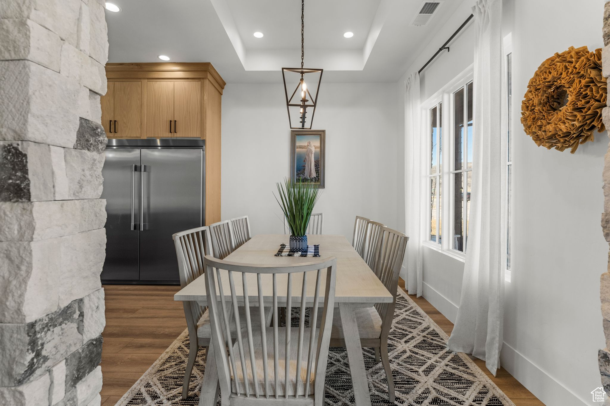 NORTH MEADOW - Residential