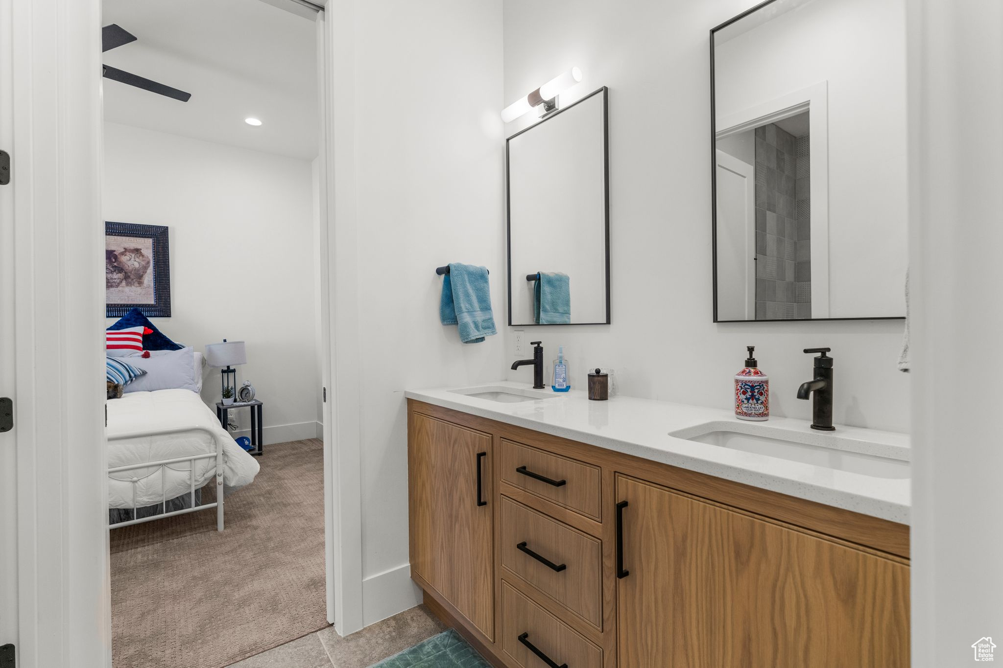 NORTH MEADOW - Residential