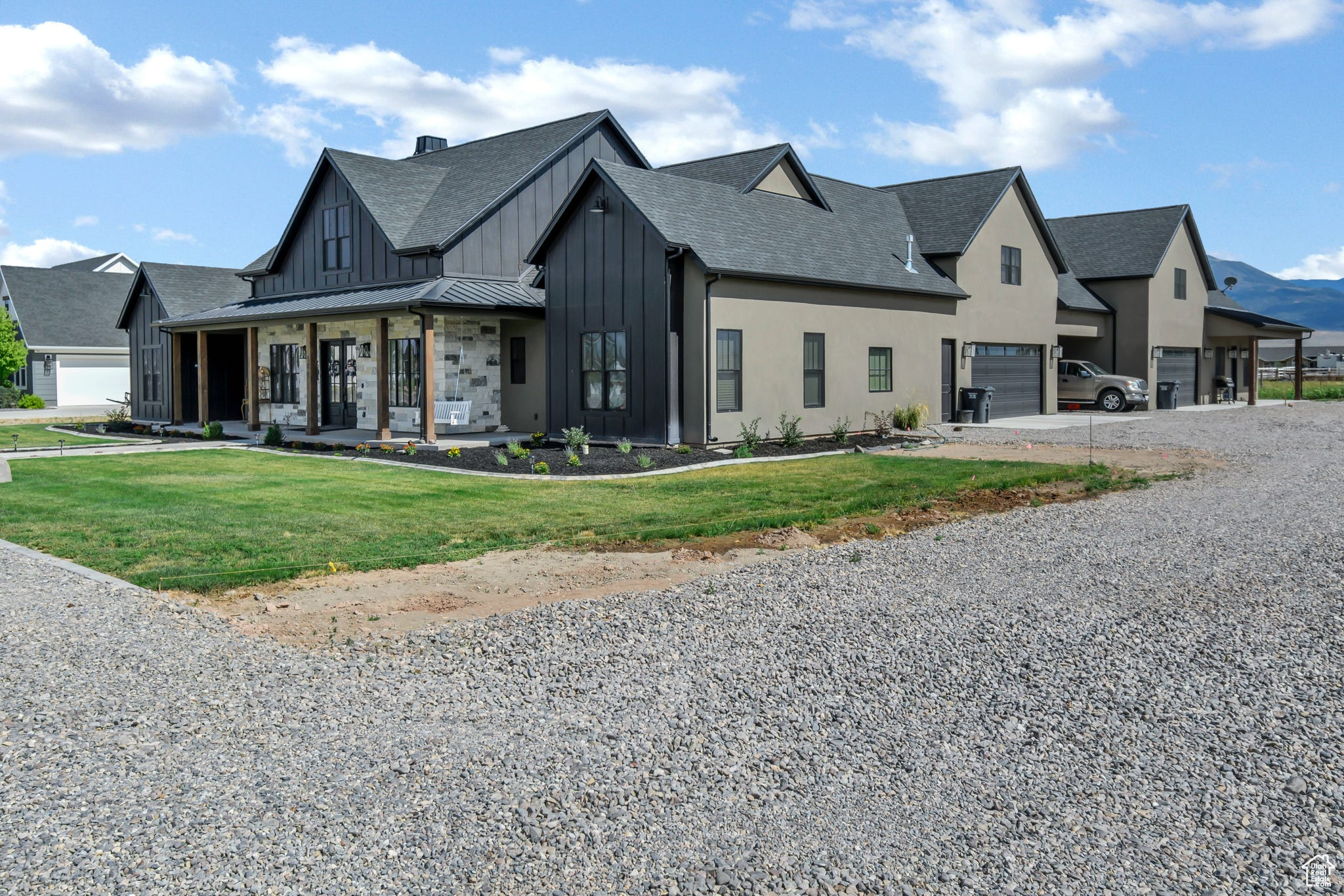 NORTH MEADOW - Residential