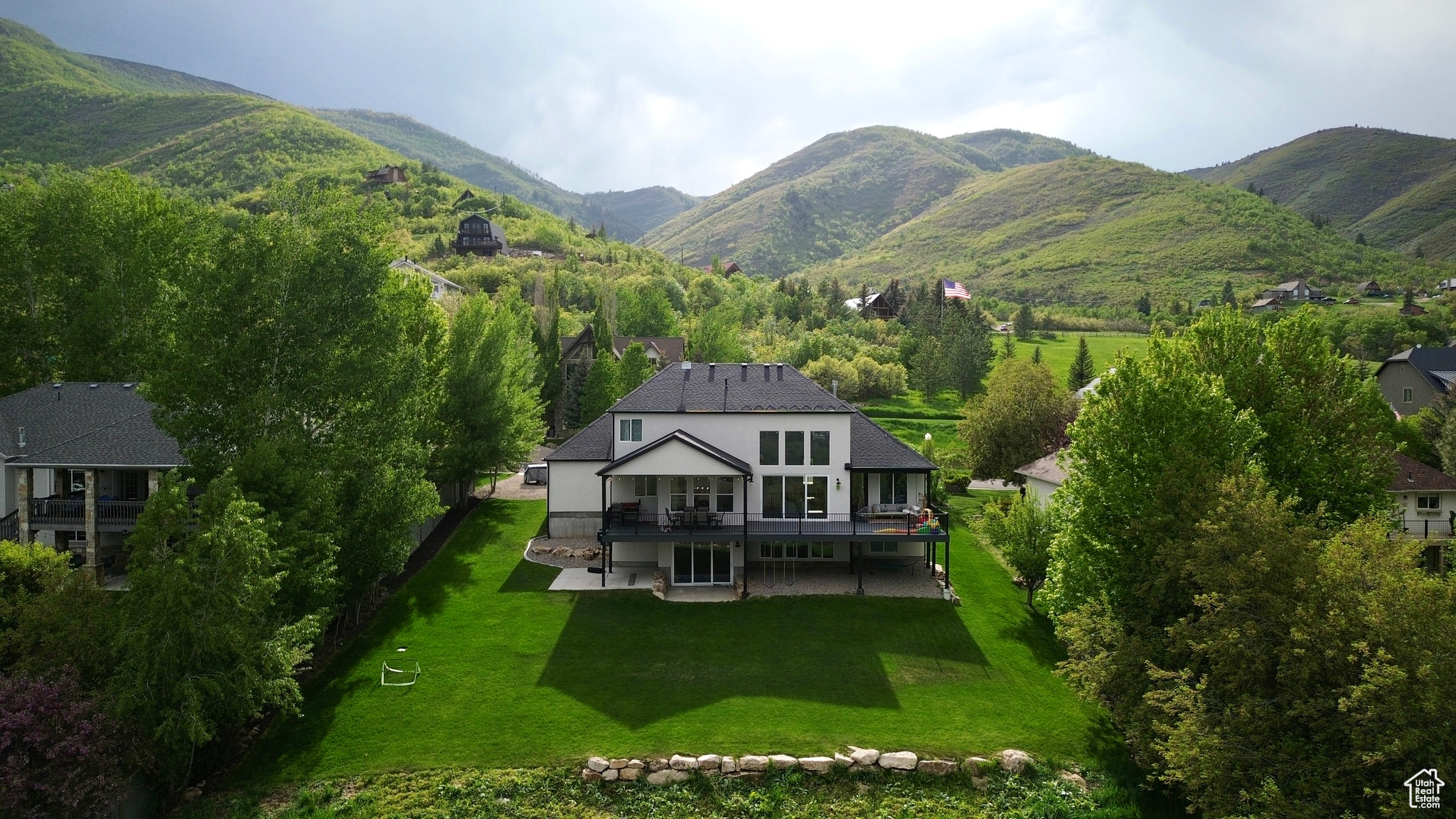 ALPENHOF ESTATES - Residential