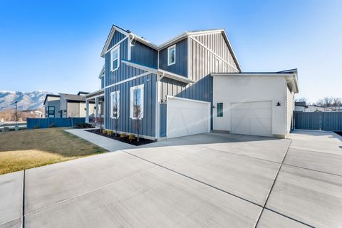 Tiny photo for 1627 W MAPLE LN #24, Riverton, UT 84065 (MLS # 2128719)