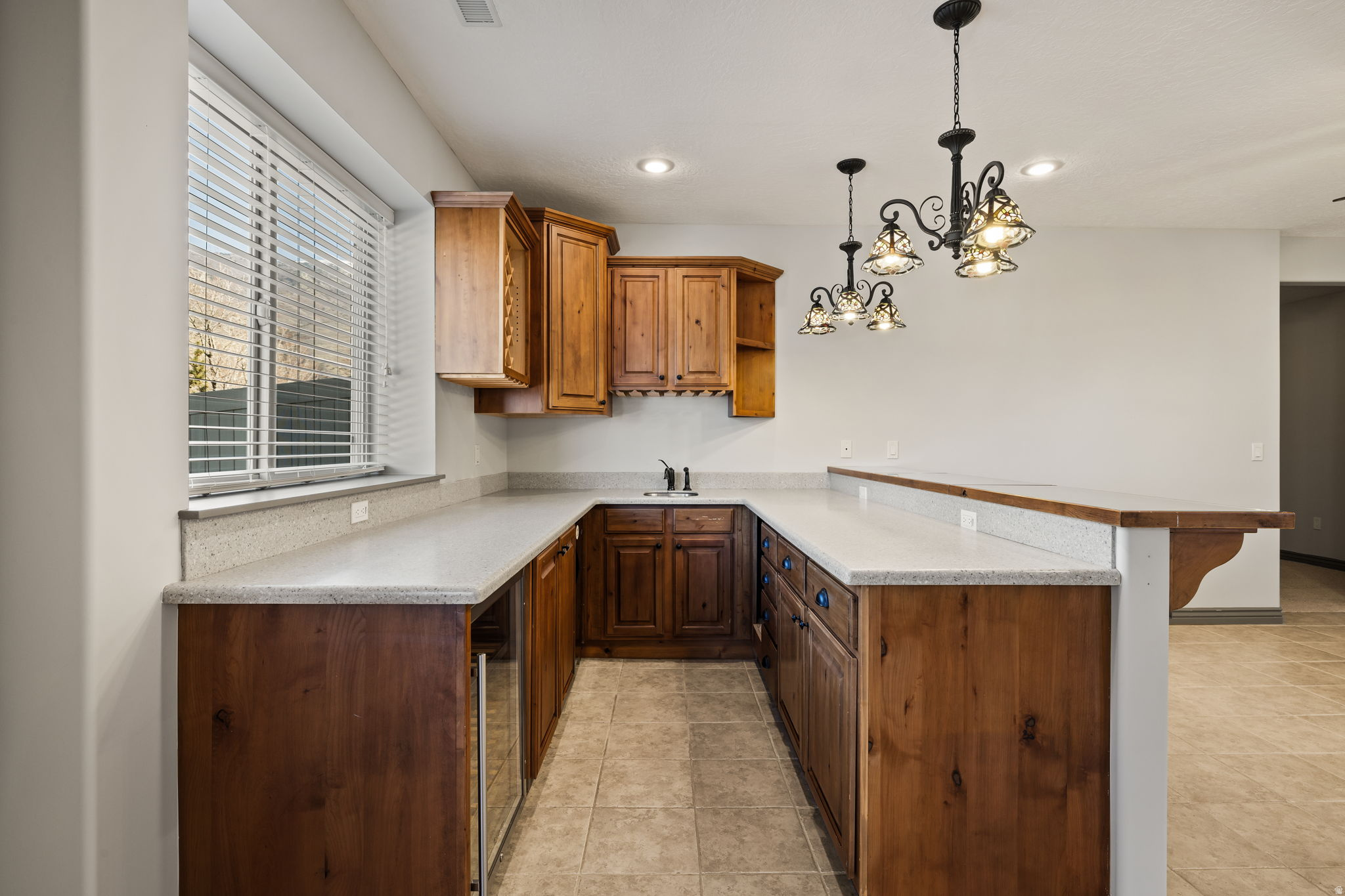 CORNER CANYON - Residential