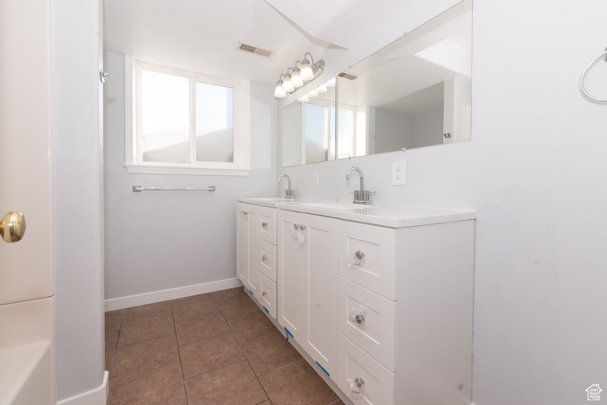 294 N Bluff St, Providence, Utah image 27