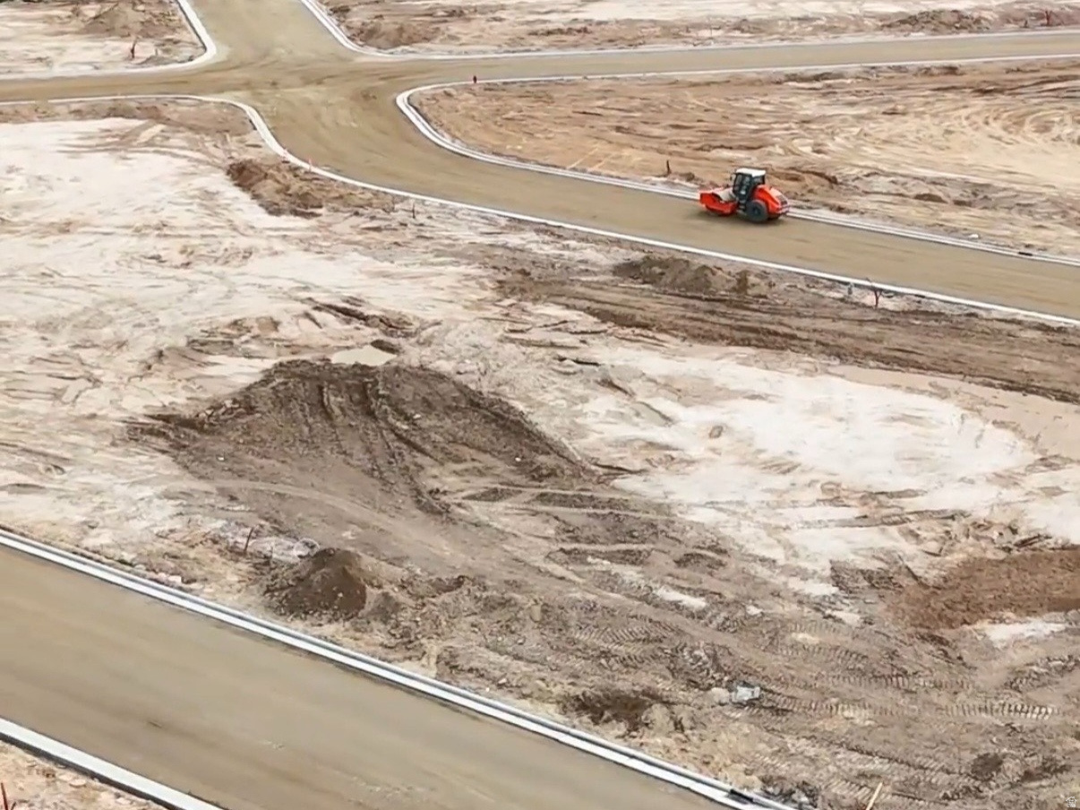 WINSTON PARK PHASE 2 - Land