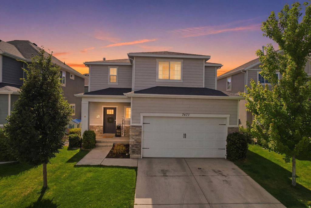 Photo of 7471 N HUTCH LN, Eagle Mountain, UT 84005 (MLS # 2170273)