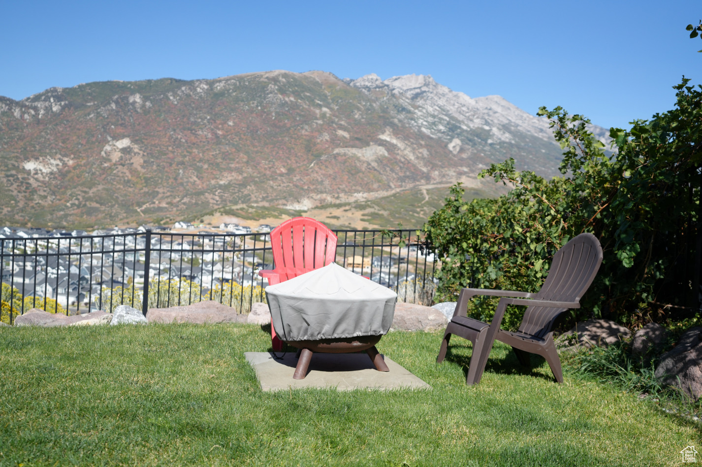 EAGLE CREST NO 1 AT SUNCREST - Residential