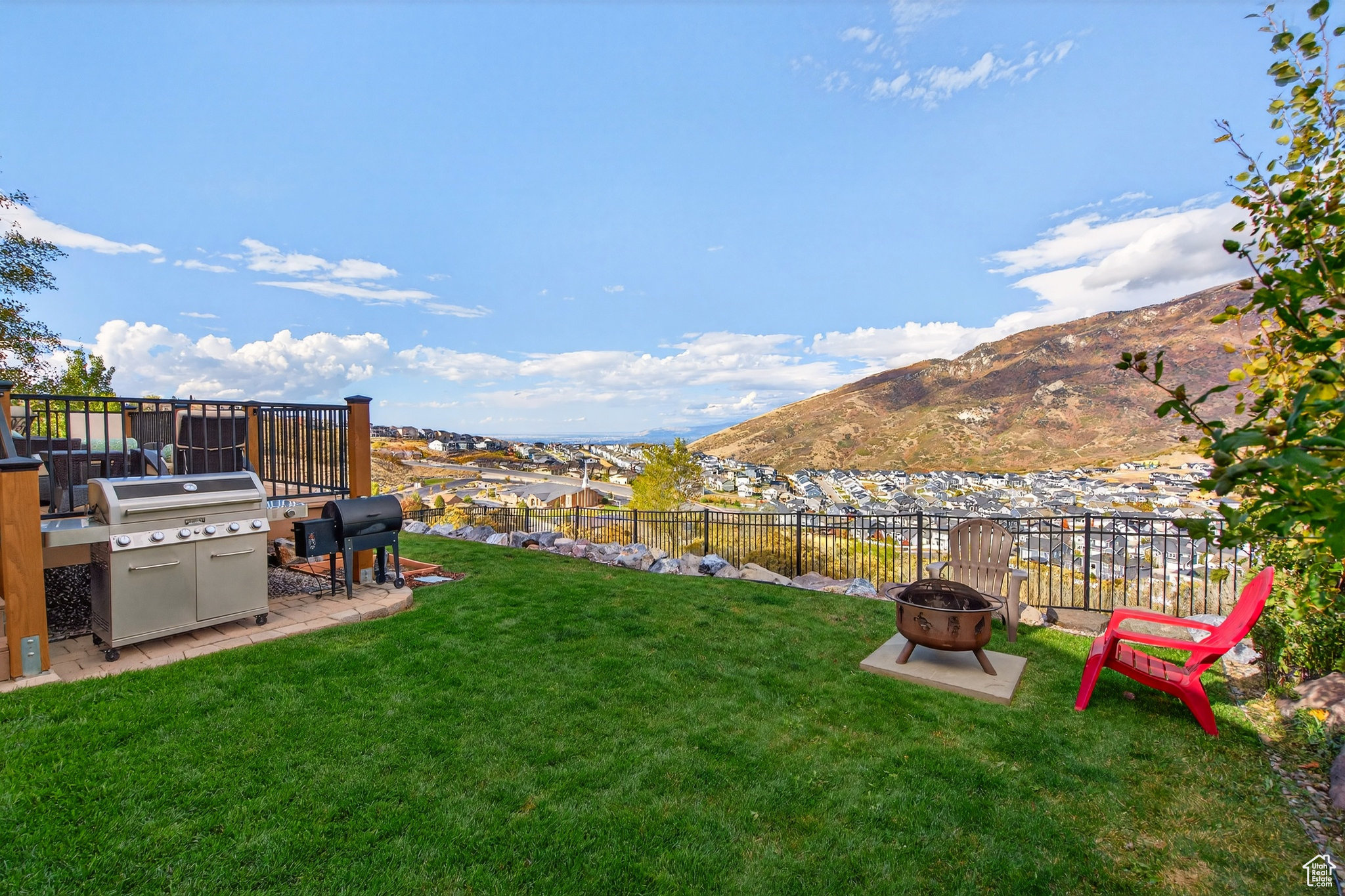 EAGLE CREST NO 1 AT SUNCREST - Residential