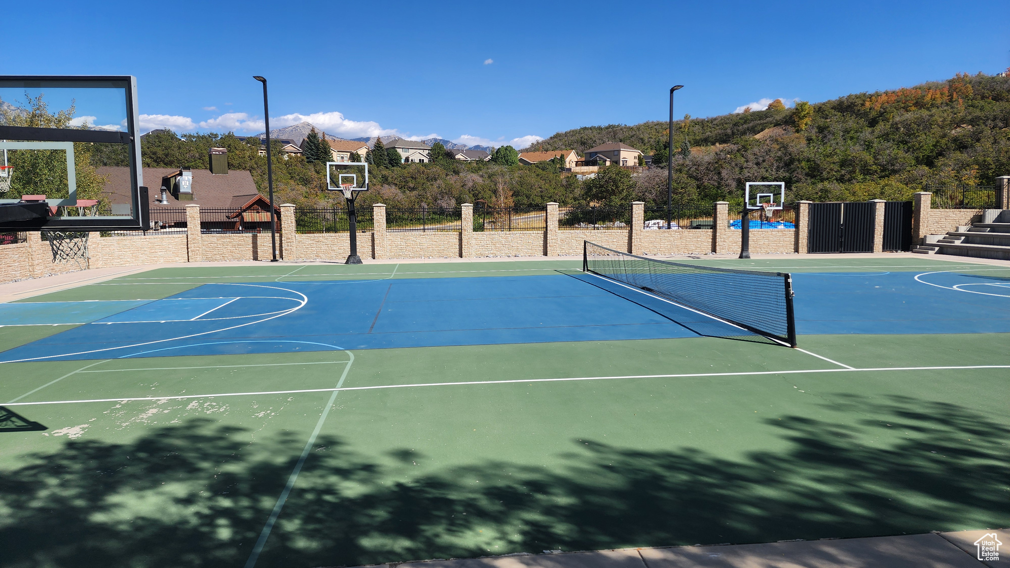 EAGLE CREST NO 1 AT SUNCREST - Residential