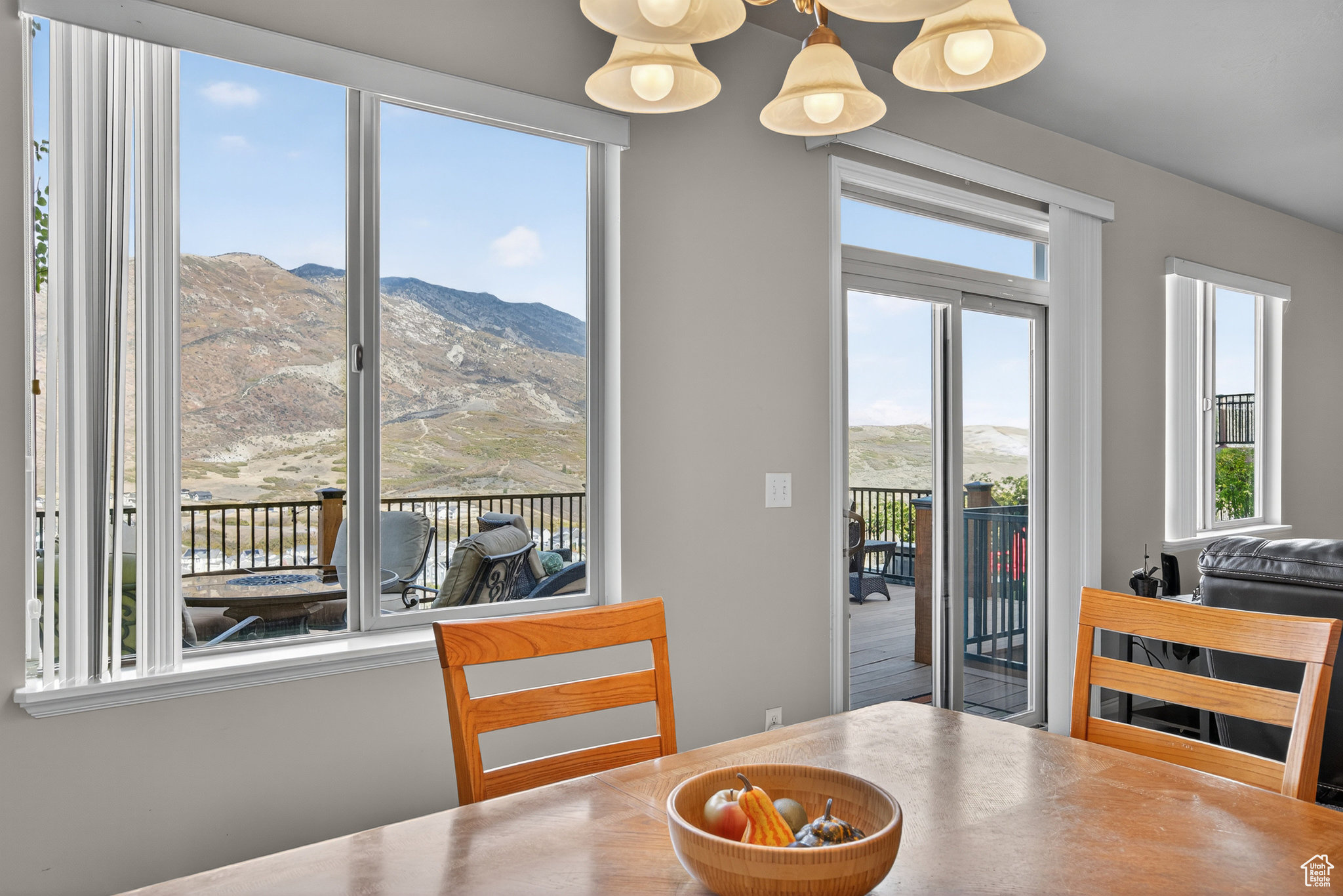 EAGLE CREST NO 1 AT SUNCREST - Residential