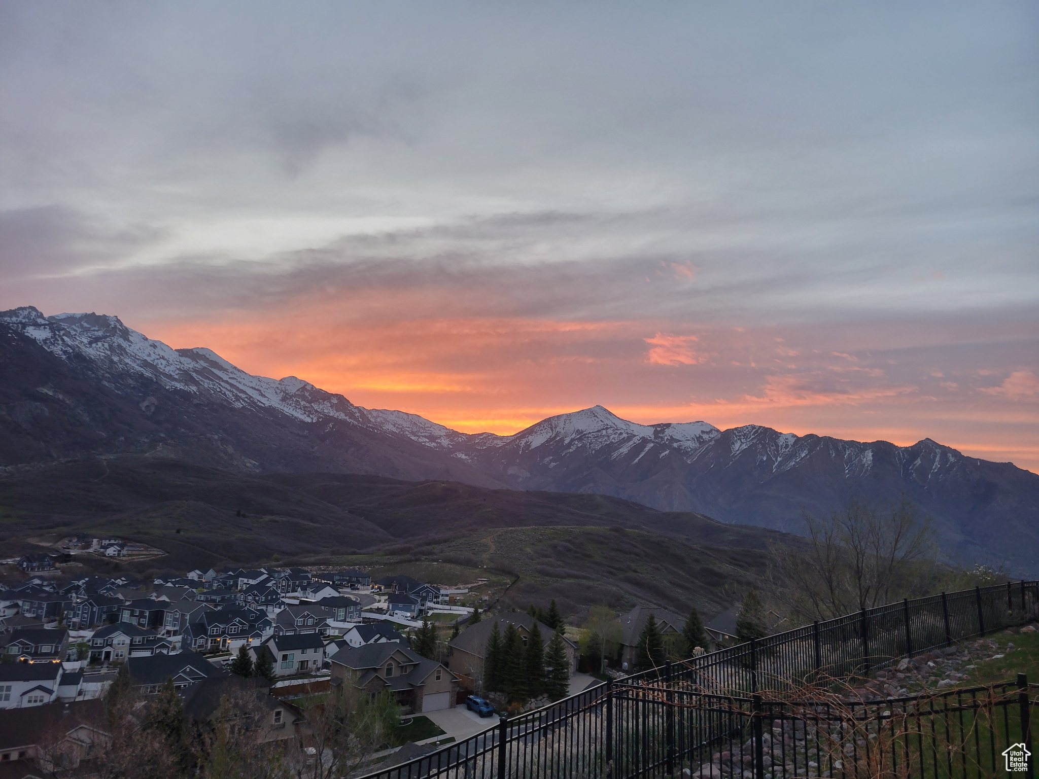 EAGLE CREST NO 1 AT SUNCREST - Residential