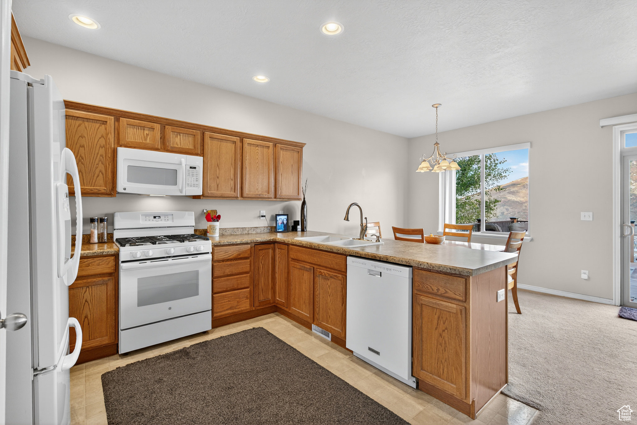 EAGLE CREST NO 1 AT SUNCREST - Residential