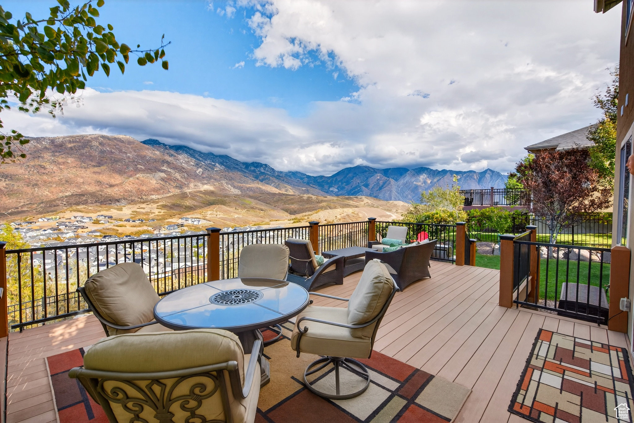 EAGLE CREST NO 1 AT SUNCREST - Residential