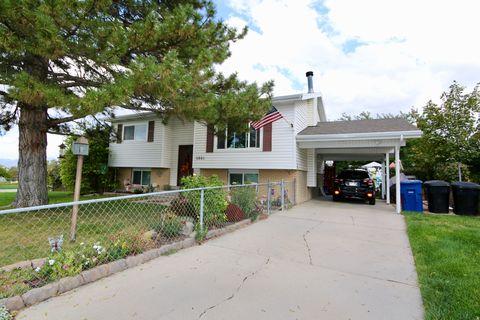 Photo of 5951 S SWEET BASIL W, Taylorsville, UT 84129 (MLS # 2120865)