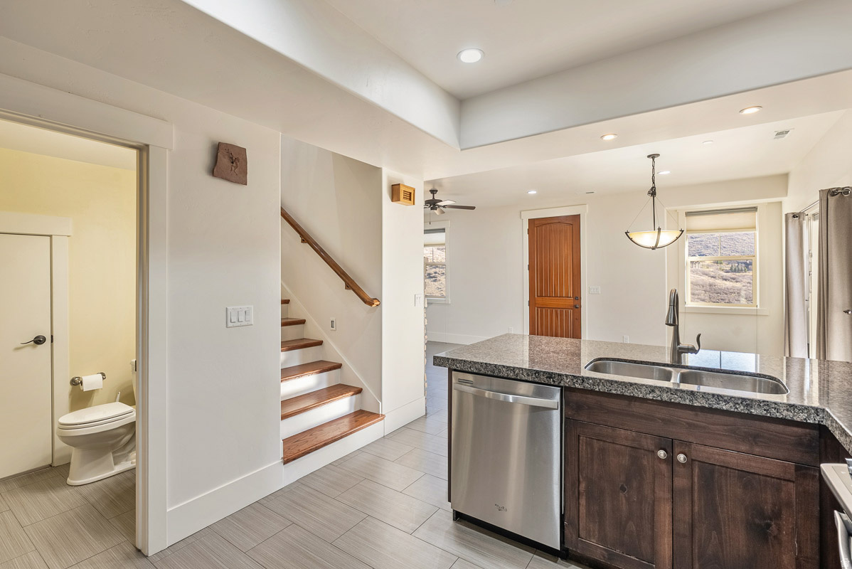 PARKS EDGE - Residential