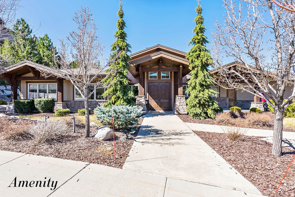 PARKS EDGE - Residential