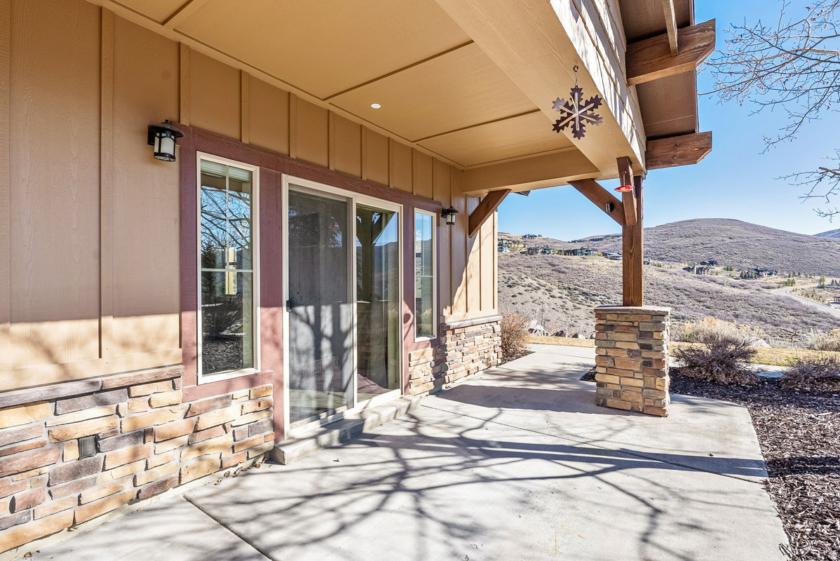 PARKS EDGE - Residential